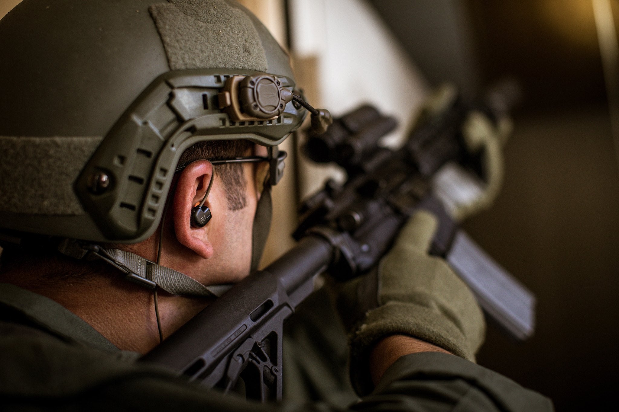 Silynx C4OPS Tactical Headset System | Military PTT Comms – Silynx